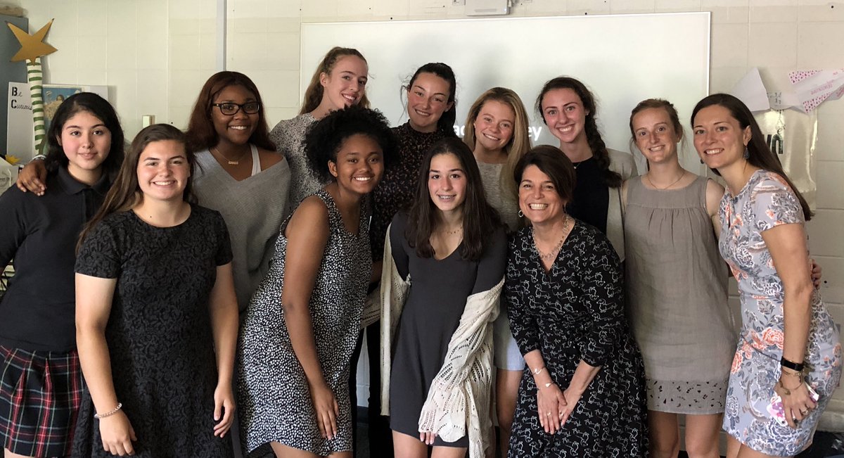 UAwilmington's tweet photo. UA Leadership spent their final class of the year empowering us with the art of persuasion through their individual talks that focused on a wide variety of topics including inherent biases, inclusion, and texting while driving. Way to go!! #ualeads #ualearns https://t.co/8TyxgVVl0d