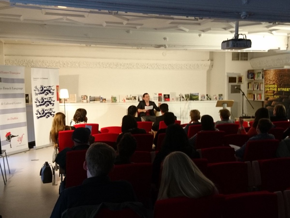 The first reading from French author Maylis de Kerangal has started in Alliance Francaise.
#WotS2018 #WordsOnTheStreet #Literature #Dublin #MendTheLiving #France #AllianceFrancaise #MaylisdeKerangal
