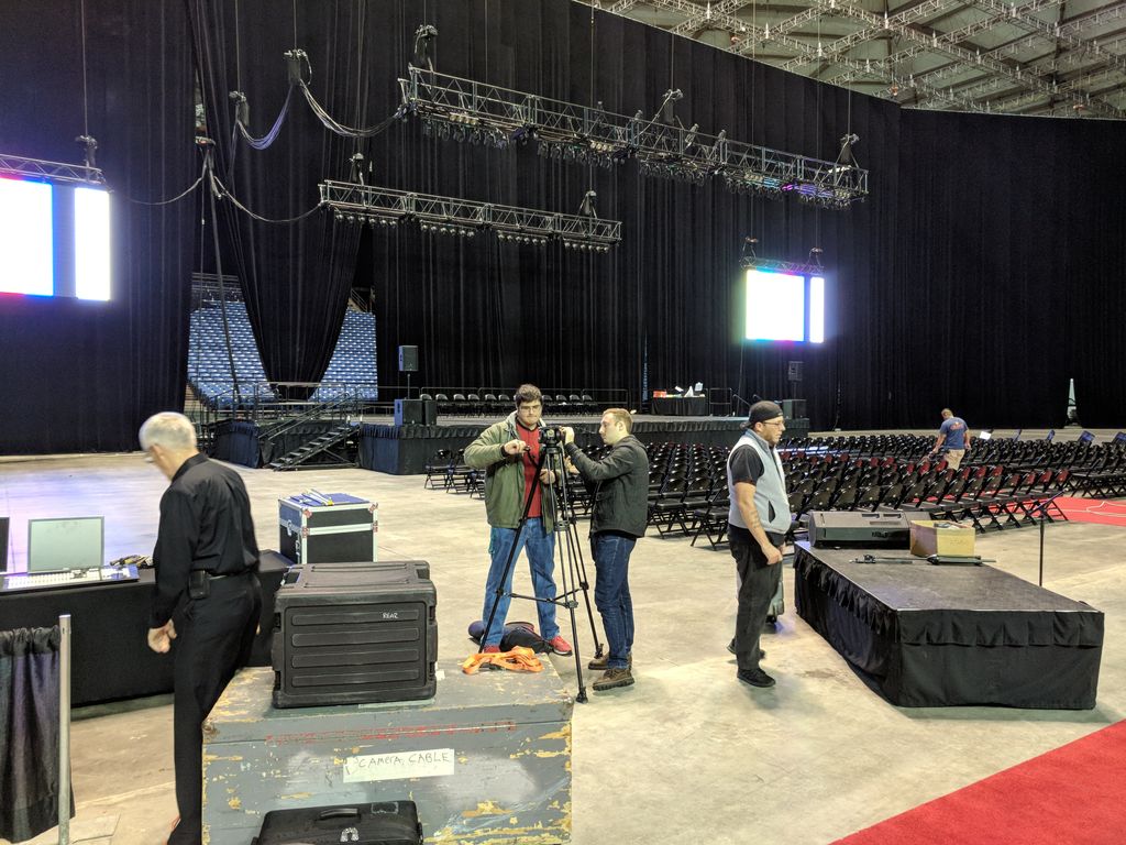 BatesProduction's tweet image. Getting ready for Bates Technical College 2018 commencement. Broadcast video production program at Bates Technical. First time ever! Our students Rock!  @josh__clearman @BatesTechnical #HighSchoolgraduation
