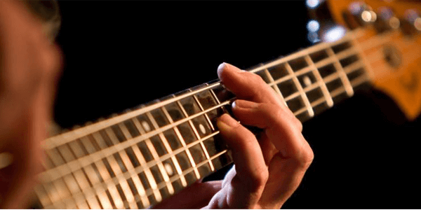 9:30PM TONIGHT @ our Plaza Midwood location: Local artists Bill Noonan &amp; Shorty will be performing for RoCo LIVE! 🎶