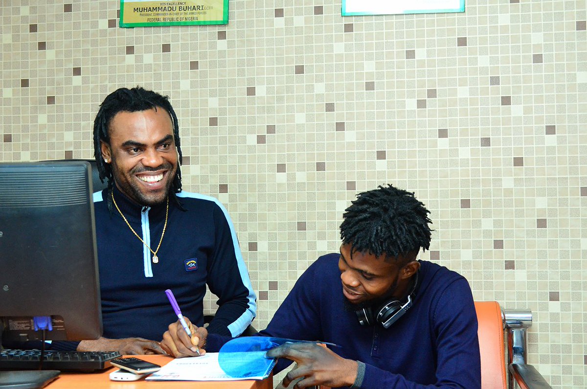 DJbrytos's tweet photo. @DJbrytos officially signed as @ugobest_music Disc Jockey (DJ)
#GoodMusicAmbassador #MusicRedefined #Undisputed
#UBMusic https://t.co/g4O0xDBlnZ