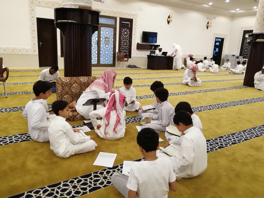 qer_org's tweet photo. #الدورات_الصيفية_المكثفة بشهر رمضان المبارك جامع هيله الحربي فترة ما بعد العصر  
وقد التحق بها أكثر من ٩٤ طالباً. 

#تحفيظ_الشرقية 
حملة #علمني_القرآن https://t.co/VFSFwq628p
