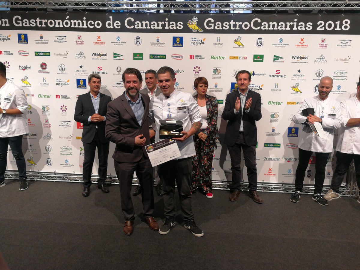 El primer premio en el 14° Concurso de Cocineros Absoluto de Canarias - Gran Premio <a href="/CabildoTenerife/">Cabildo de Tenerife</a> es Joao Henrique Faraco Fajardo #SalónGastronómico #gastrocanarias <a href="/recintoferialtf/">RecintoFerialTf</a>