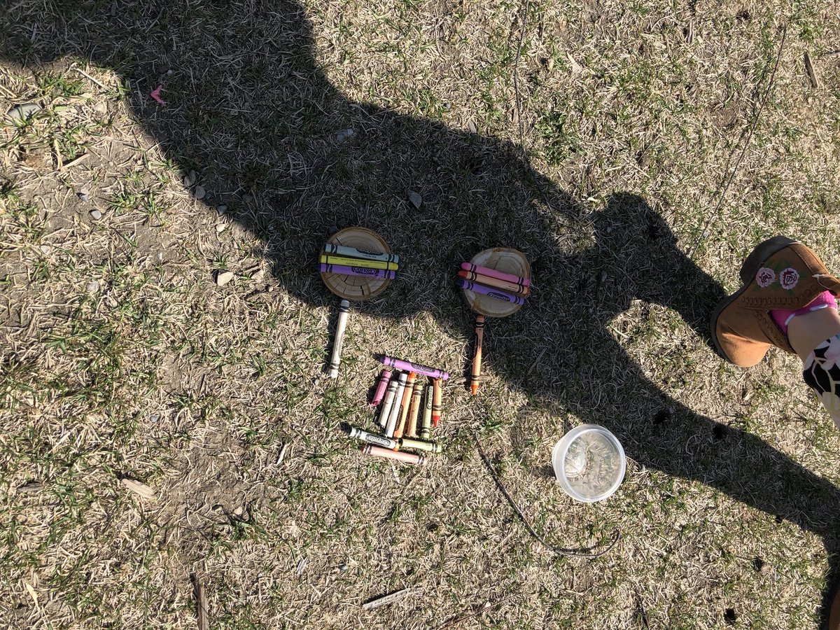 forestkinders's tweet photo. Working with loose parts outside to create and innovate! https://t.co/y0P2sGlAno