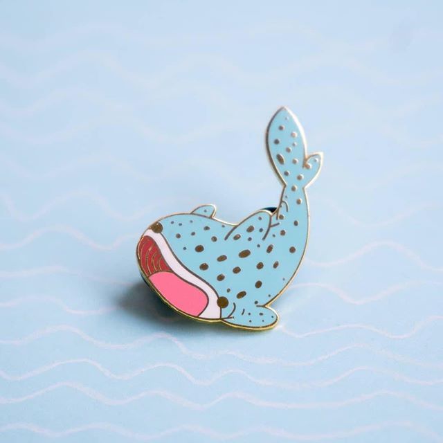 bbllowwnn_'s tweet photo. Repost @pocketwondersdesign
・・・
Woo wee! 🐳🐳🐳
.
.
.
#pin #enamelpin #pins #enamelpins #lapelpin #lapelpins #pinsofig #pinstagram #pingame #pingamestrong #pincommunity #pincollection #pinoftheday #madebycooper #pinlife #sale #etsy #pinsofinsta #pin… https://t.co/HvB5lZG30O https://t.co/S95p5oROWG