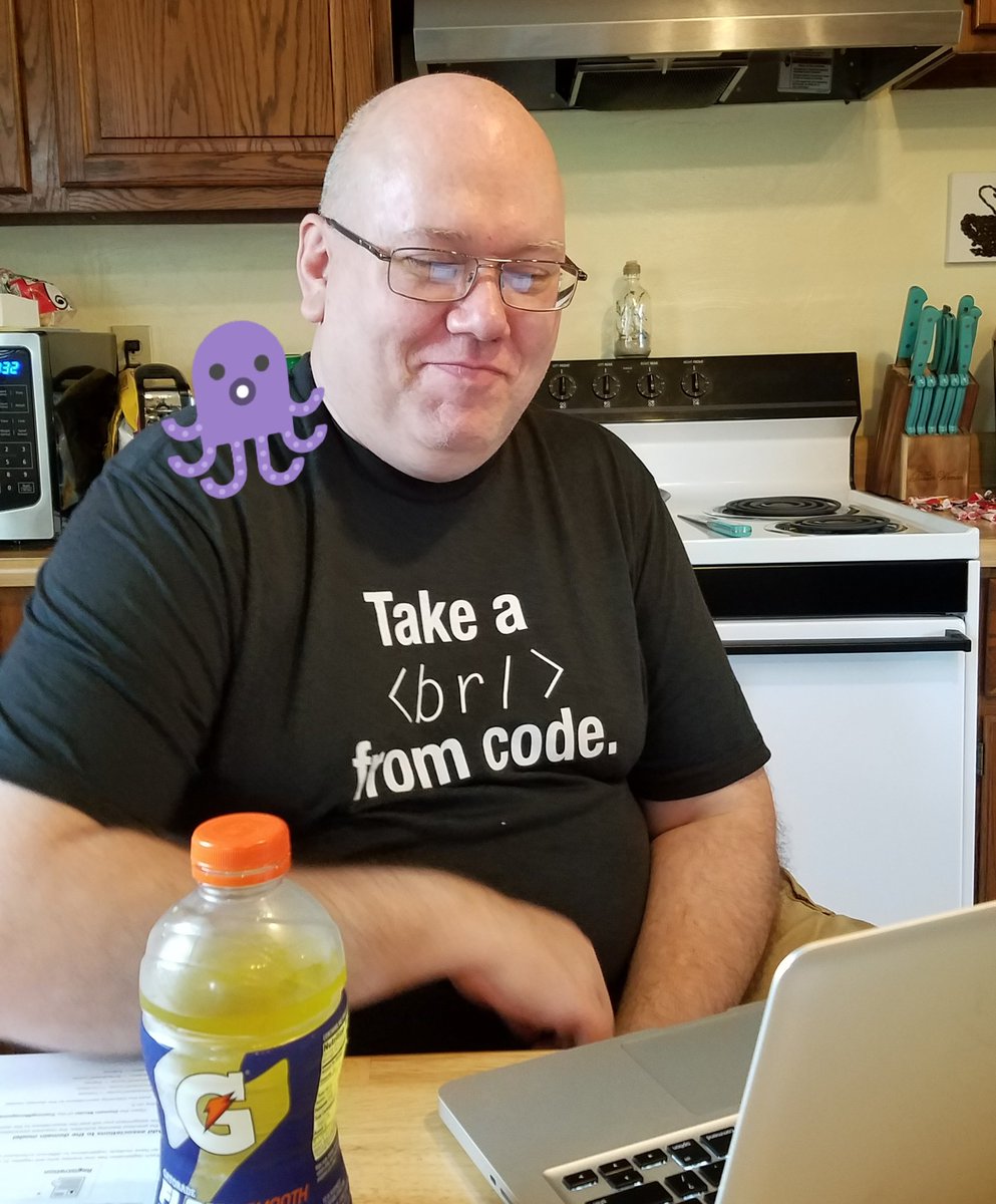 backsideofforty's tweet photo. The King of Mendix and his baby #Kraken #ERIEMendixHack @erie_insurance @Mendix @Innovate_Erie @PSBehrend @GannonU https://t.co/6qGCf7M5vJ
