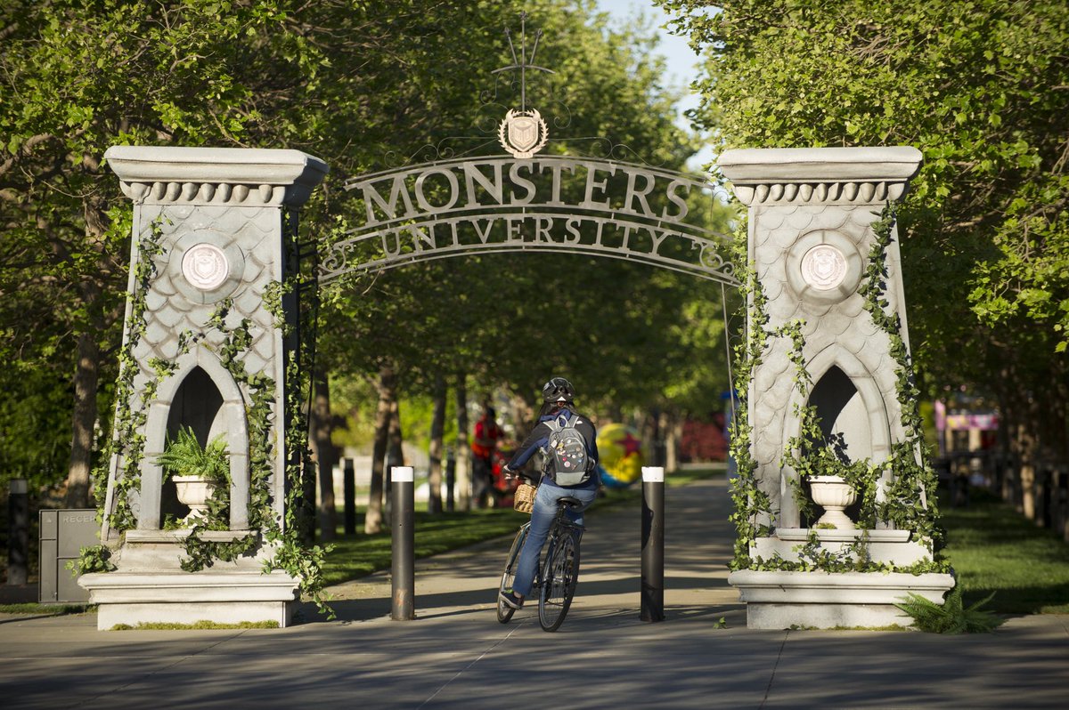 EmmaPickett01's tweet photo. So excited to announce that I have verbally committed to continue my academic career at Monsters University in the fall of 2019. I just want to thank God and everyone who has been there for me throughout this journey. Dreams do come true! #GoMU 💙 https://t.co/RConsktRvd