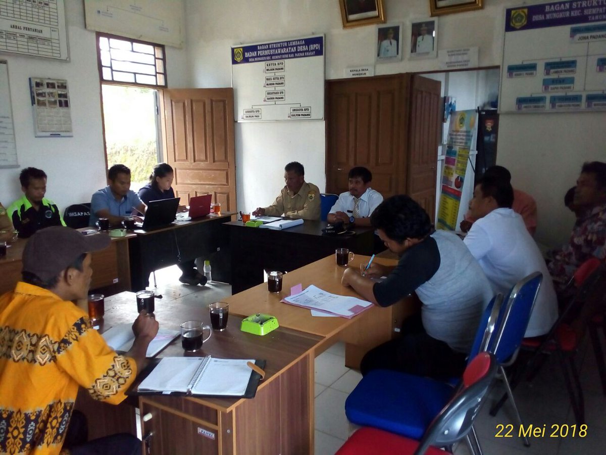 arjuna16sp's tweet image. Musdes #Refocusing PADAT KARYA TUNAI #DanaDesa Desa Mungkur Kab Pakpak Bharat wujudkan Nawacita Presiden Jokowi, 22-5-218
#20TahunReformasi 
@EkoSandjojo 
@SatgasDanaDesa 
@diskominfo_pb