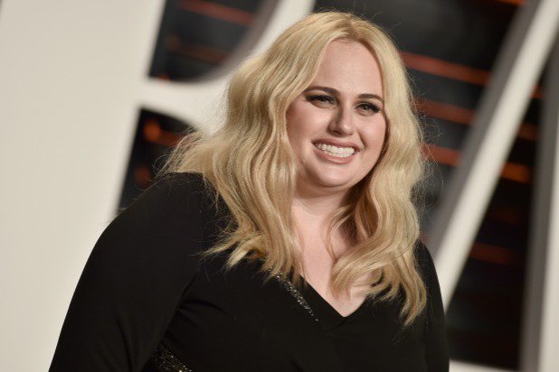 WaititiFrance's tweet photo. Rebel Wilson a rejoint le cast de Taika Waititi pour son Film ‘Jojo Rabbit’ Source : " https://t.co/CxSNLbdDHq https://t.co/ksM0FDgbaZ "