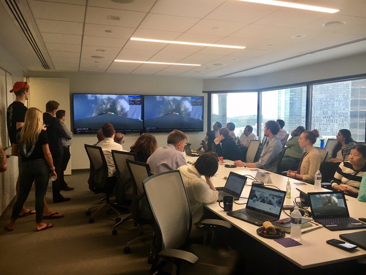 AireonLLC's tweet photo. Aireon team gathered together to watch the #Iridium6/GRACEFO launch at HQ ! #PathToOperations https://t.co/Y343WJeW6W