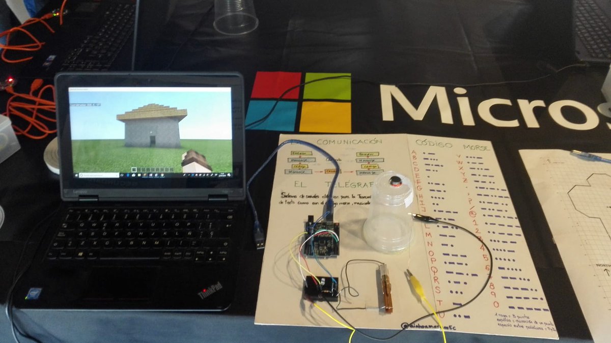 Glb_Learning's tweet photo. ¿Trabajar la #programación jugando?
Nuestro formador @jl_terol ha mostrado cómo hacerlo en el evento #secontic acompañando a @MsEduEsp
#STEAM #MakeCode #Minecraft #coding https://t.co/dzm4toxiKY
