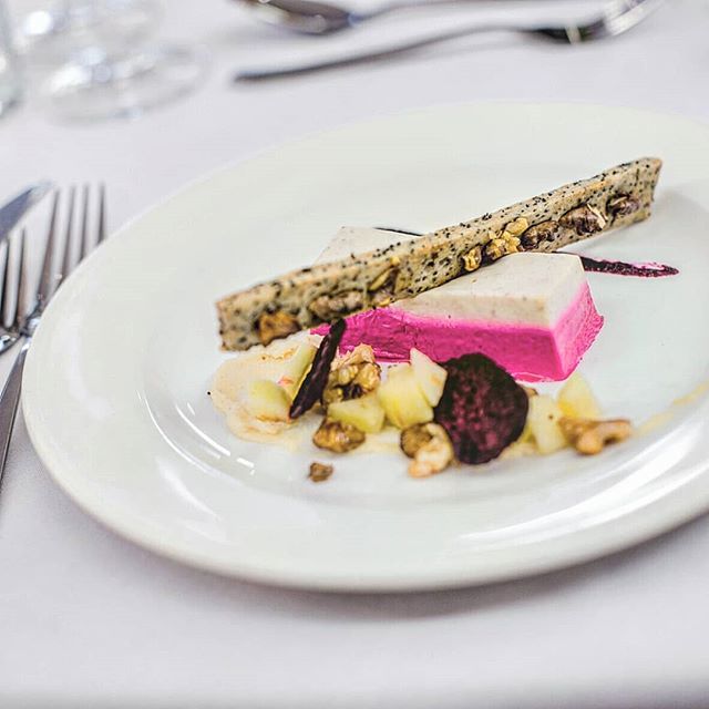 marccorfield's tweet photo. Beetroot and horseradish panna cotta with apple and walnut
#ffresh #ffreshwmc #pretheatredining #preshow #beetroot #pannacotta #lovedining #foodguidecardiff  #foodawards #cardifflifeestyle #Cardiff #Cardifflife #cardiffbay https://t.co/AhKYANUmv9 https://t.co/D8En71PKgE