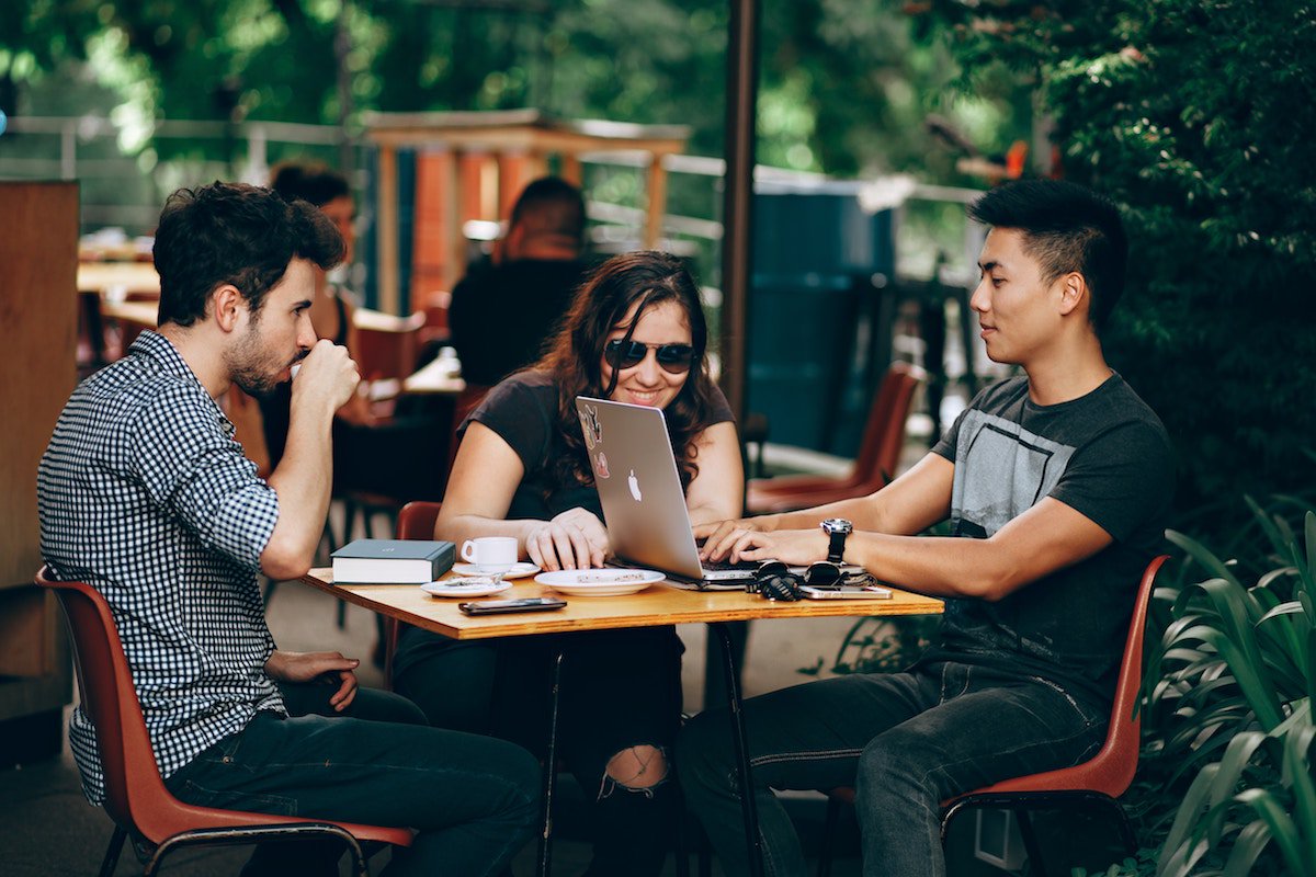 Looking for ways to enagage your employees to better build a thriving workplace culture? Engagement tech may be the new frontier. Check out here in the latest piece on the blog: bit.ly/2IBzkVv