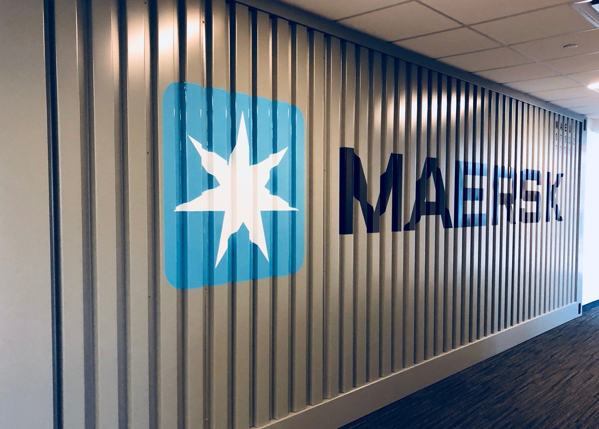 MaerskNAM's tweet image. When interior design meets container obsession... 

#ShipYourHallway #containerizeIt #TradeTuesday