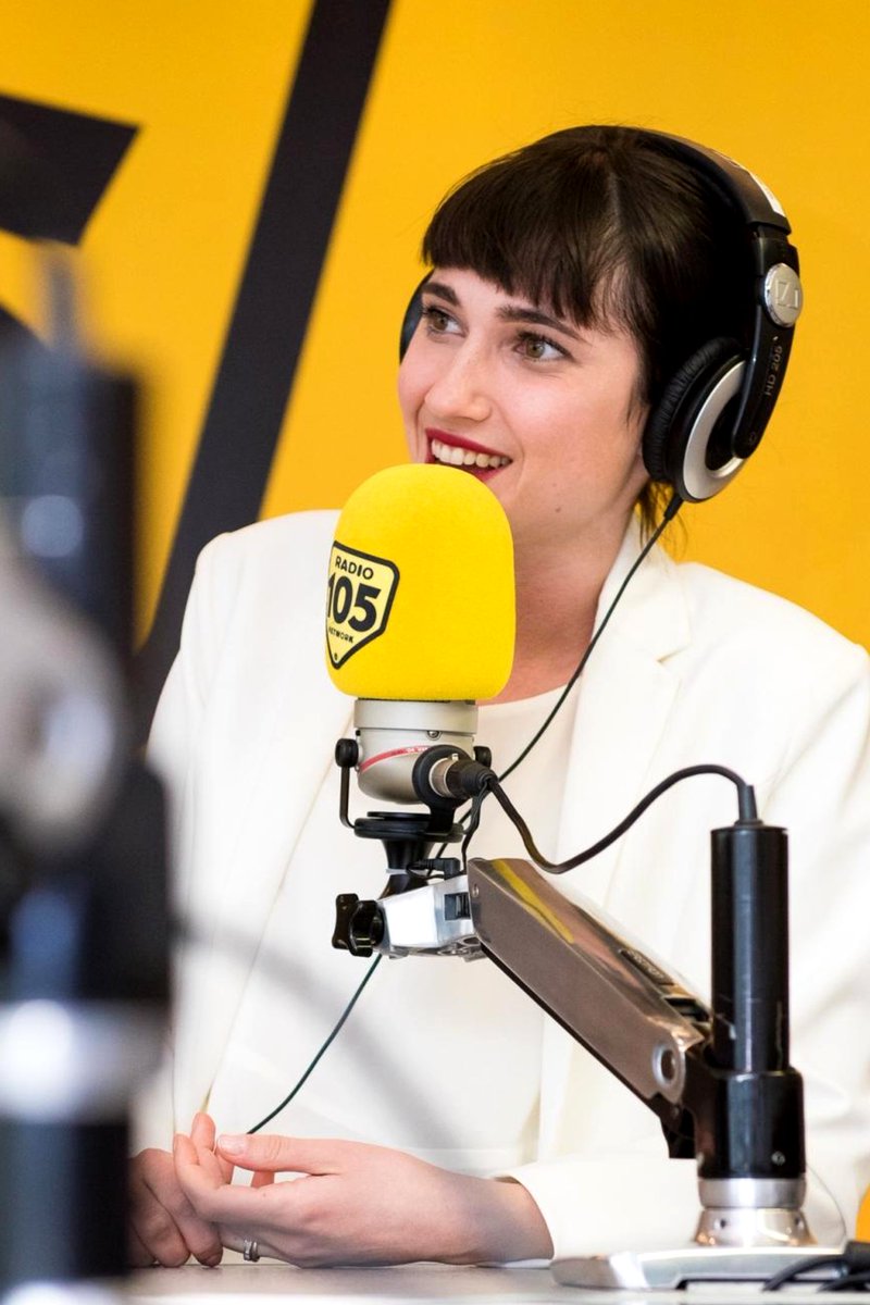 sorrisolodo's tweet photo. Lodovica Comello presenta "Run", il singolo nato durante Una Canzone Per Me: "È stata una bella avventura" #ucpm21maggio #RUN #RUNIsOutNow
https://t.co/BfecobPiw3
@lodocomello ❤️🇮🇹📌📌 https://t.co/EWuTXVmTfz