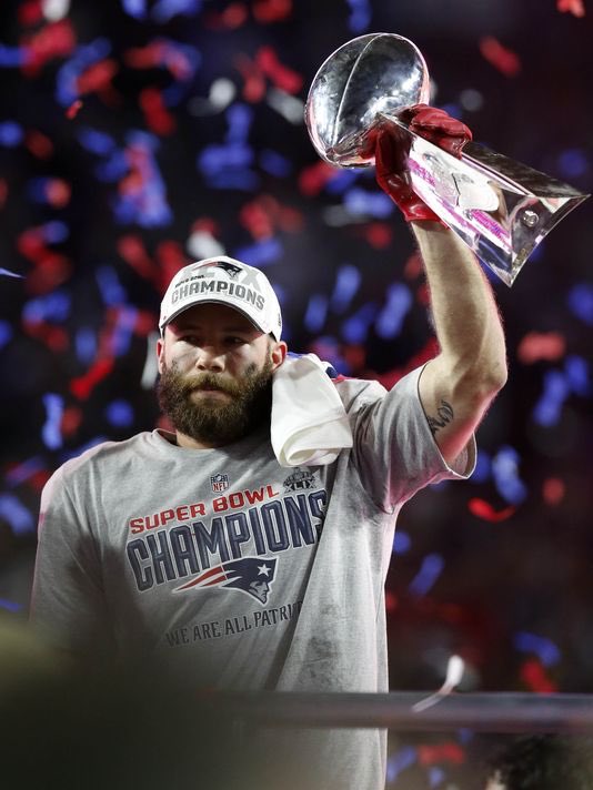 E o aniversário hoje, é do melhor Slot Receiver da liga, Julian Edelman!!
Happy Birthday, Jules!! 