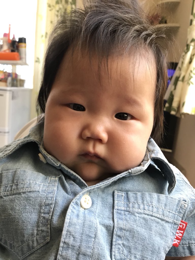 2Yw8E090QXUvZGn's tweet photo. どんだけお金を稼ごうが
嫁に給料袋渡したら
それは家の金
だから俺が食わしてるなんて
考え方しない😆

育児、家事をこなしてくれて
腹空かして帰れる家があるから
仕事もやれる
1人じゃなにもできん
つまり嫁に食わしてもらってます😳
感謝ですな💞
8割は娘の可愛さのおかげ🤫
2人ともありがとう😊 https://t.co/udnmYUAII6