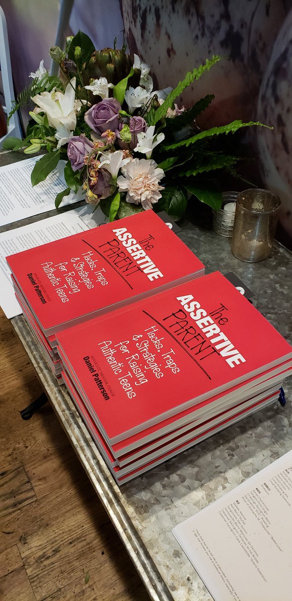 LetsPlayOC's tweet photo. Lunch with #TheAssertiveParent Book Author, Dan Patterson @cdmveep at @TrueFoodKitch. Hacks, Traps, and Strategies for Raising Authentic Teens. Avail 5/29/18. #pattersonperspective AD https://t.co/NZ1aNNHuCS