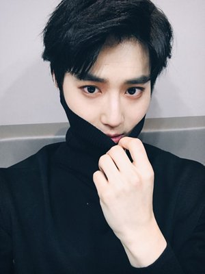 when junmyeon started 1일 1수호/준면 to spoil us bunnies and communicate with us directly about his activities. he manages to post even when he's really busy (or right after events he feels were stressful for the fans) and has kept this tradition going for nearly 2 years now!
