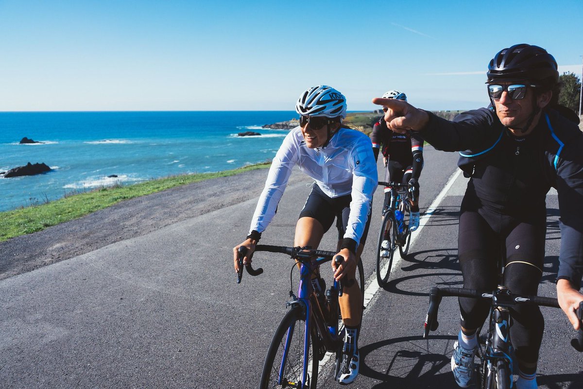 CalSGC's tweet photo. Reason to bike #22: California is a great place to ride! Our gorgeous state is packed with bike trails that belong on your bucket list. Check out @BicyclingMag’s top 10 spots: https://t.co/0yzAYCc36s #WhyWeBike #MayIsBikeMonth https://t.co/bfjpg3KrHY
