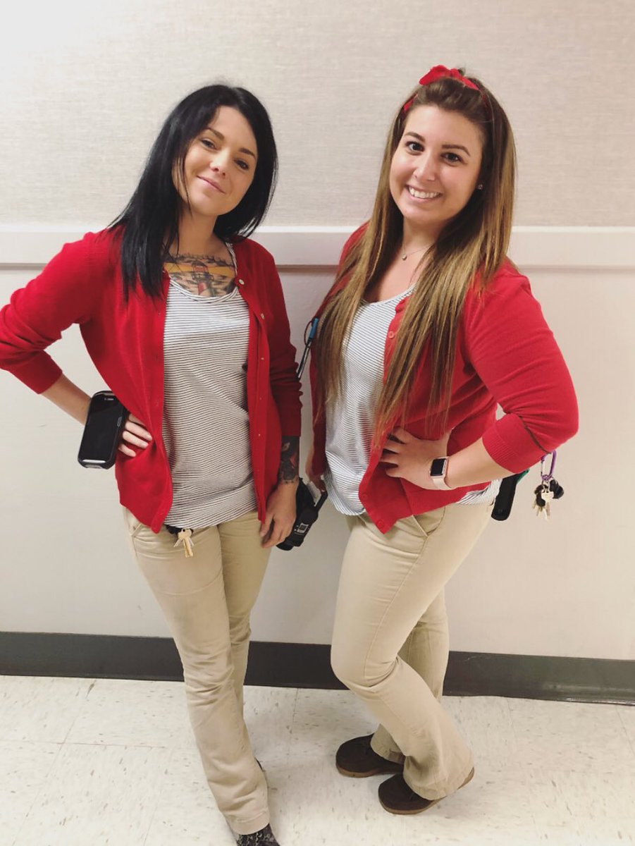 AngT_DiPierro's tweet photo. Walking into our LOD shift together twinning 🎯#winning @FeliciaB1108 https://t.co/lXe87sKxep