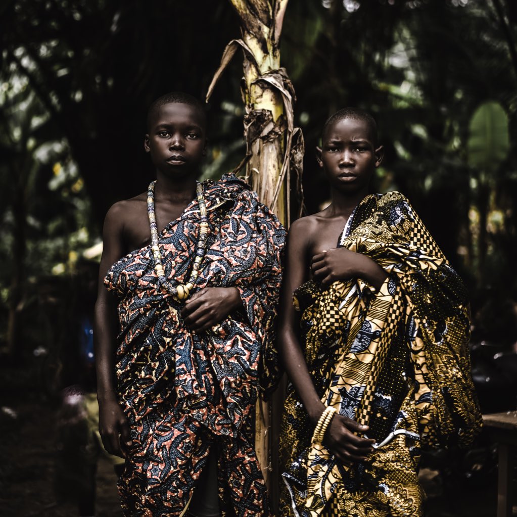 JoshuaKissi's tweet photo. Ghana Portraits 🇬🇭 : Kingship &amp; Knowledge — Taken in the Eastern Region. To follow more of my journey in Ghana follow https://t.co/uDFzyHZ87m https://t.co/L5bXVvwupW