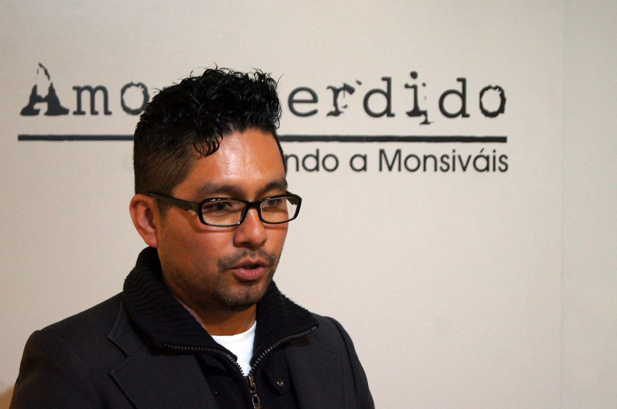literaturainba's tweet photo. 'Amor perdido: recordando a Monsiváis' es una oportunidad para rememorar la presencia perdurable del escritor, luchador incansable en todos los frentes que lo requerían. #LiteraturaINBA https://t.co/QG4KTUmWen