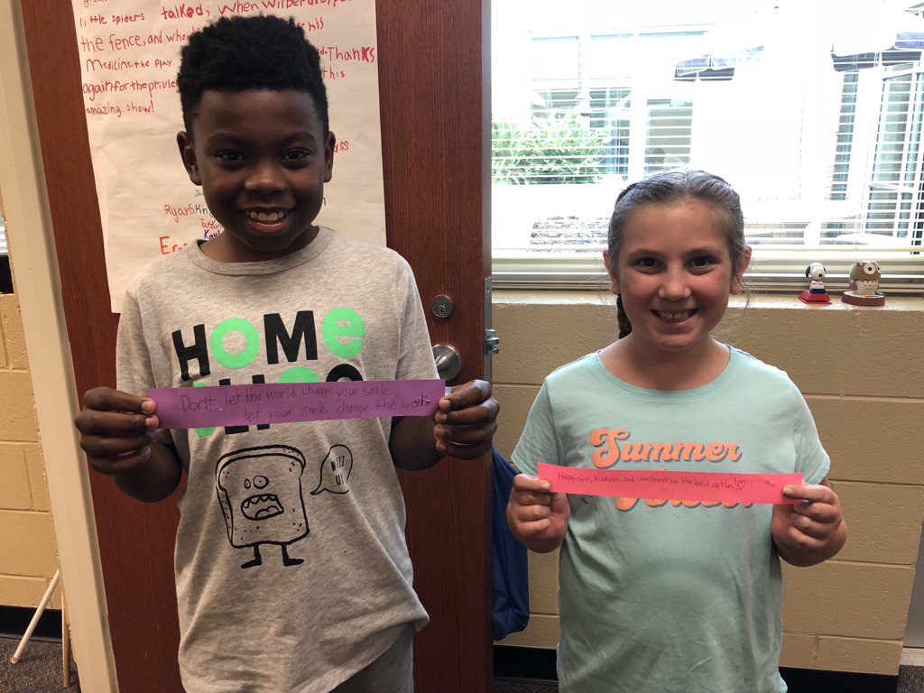 HamiltonParks17's tweet photo. Messiah and Penelope with just the messages I needed today:
#MESLead https://t.co/AwZqgPKEfS