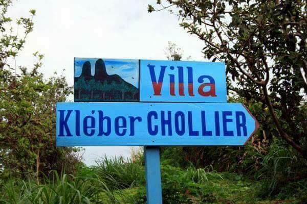 Ledawa's tweet image. La villa Kleber Chollier de Mbouroukou - département du Moungo. 20minutes de la ville de Mélong. un coin paisible pour vous reposer, perché sur les hautes collines de Mbouroukou.
Contact : 674245936
#DOPE #TT237 #237CestLaPuissance 🇨🇲
#TourismeAuCameroun
#VisiterLeCameroun
