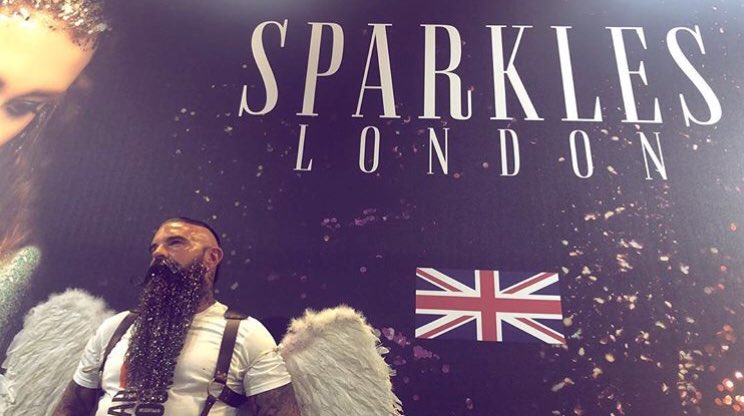 SparklesLDN's tweet photo. Another show another distributor and a large list of wholesalers were so busy today #busy #growth #MovingForward https://t.co/z2HjiaZBd9