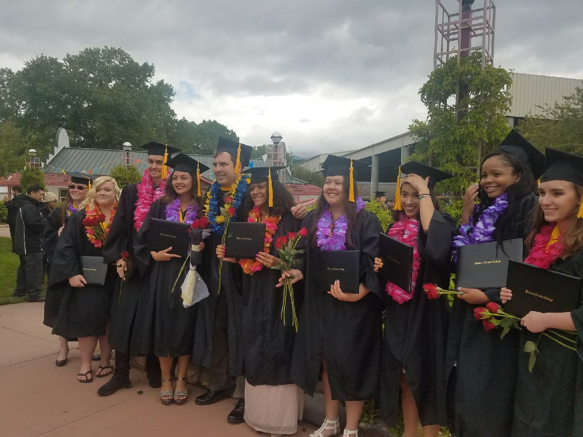 Ten Nevada Virtual Academy seniors graduated from Western Nevada College with Associates of Arts degrees.  SEVEN earned Summa Cum Laude!#OnlineLearning