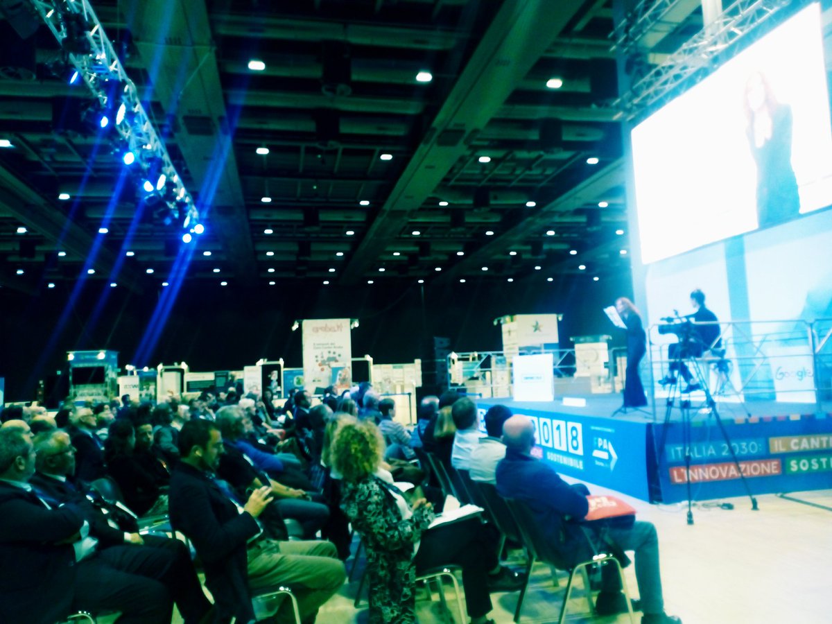 BoveEleonora's tweet image. #ForumPA2018 #companiestalks #google #digitalrevolution #Showtime