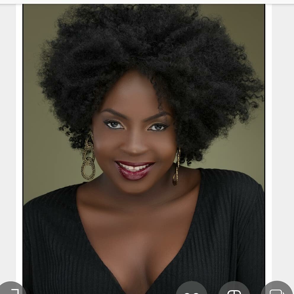 mzee_williams's tweet photo. @irynnamubiru to me is a #VocalMachine !
Whatβs your own Definition for @irynamubiru https://t.co/fLZXEBUrsP