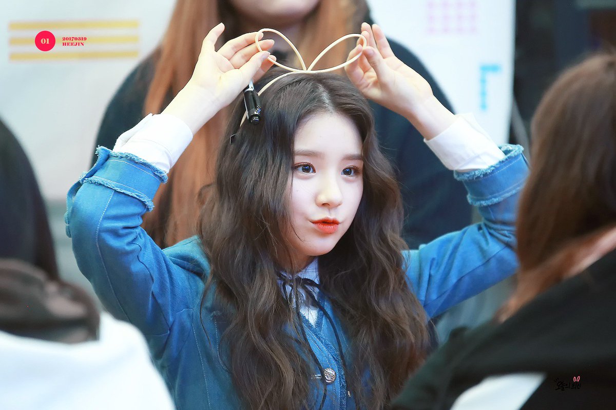 오늘의 희진 tweet media