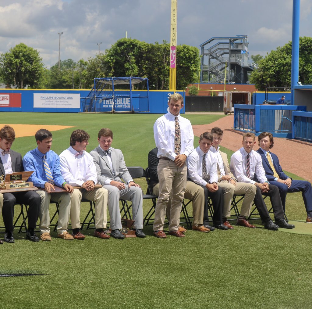 CHS_BSB's tweet photo. Congrats to @baskin_austin on being a Mr. Baseball AA finalist. ⚡️⚾️ https://t.co/AgMFy1RbMK