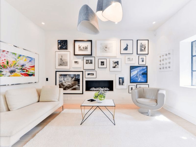 furnitureads's tweet image. 5 Gallery Wall Hacks for a Fresh Spin on an Old Classic bit.ly/2s4D06V #InteriorDesign