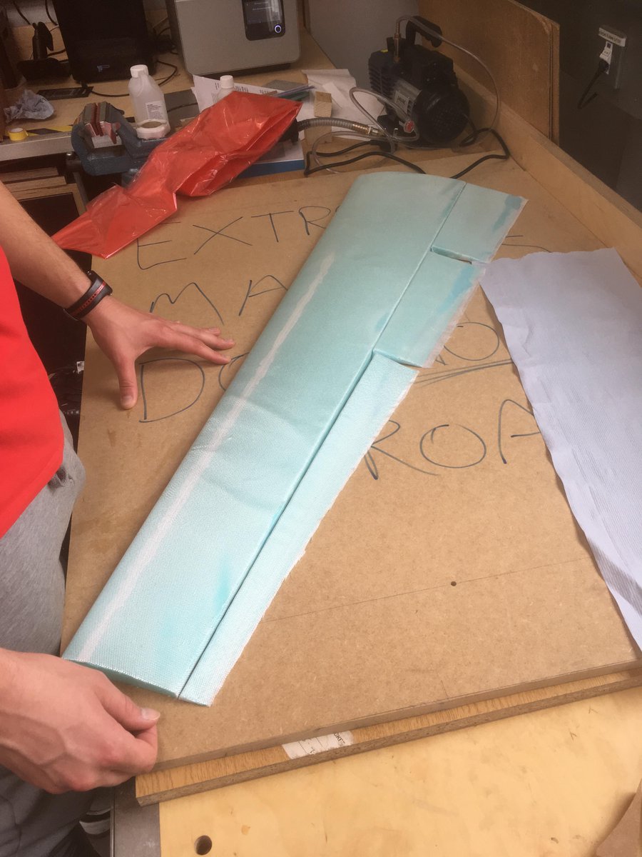 Producing our UAV's first wing!
We're using blocks of XPS foam, then cutting our airfoil shape, ailerons, and flaps using a hot-wire cutter. Finally, the wing is layered with fibre glass and vacuum-bagged overnight - more updates to come!