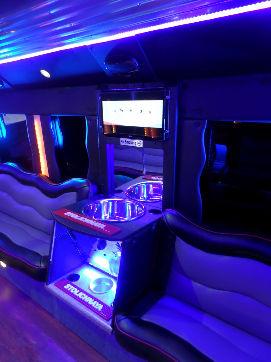 CLTLimoBus's tweet image. Bring your drinks and enjoy the ride! #partybus #FridayNight #winetime #winetasting #wine #beerfestival #beer #partytime cltlimobus.com 
980 213-1512