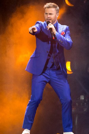 Garyismyhero's tweet photo. 'Most Stylish Men 2018
Vote for those who dress to impress' #votevotevote #style #Captain @GaryBarlow #suit #GBArmy #thatters
https://t.co/gNWR8ngDR7 https://t.co/NO3mj7QvFP