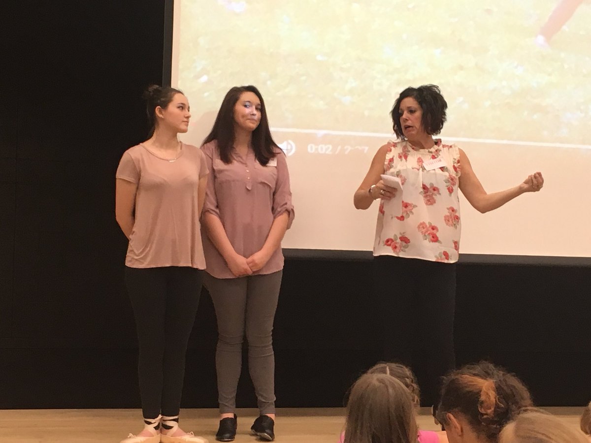 DiMantek's tweet photo. Career Presentations for third grade!  Great exposure to dance and owning your own business. #JSE180, #thirdgrade https://t.co/oUXq5XswMk