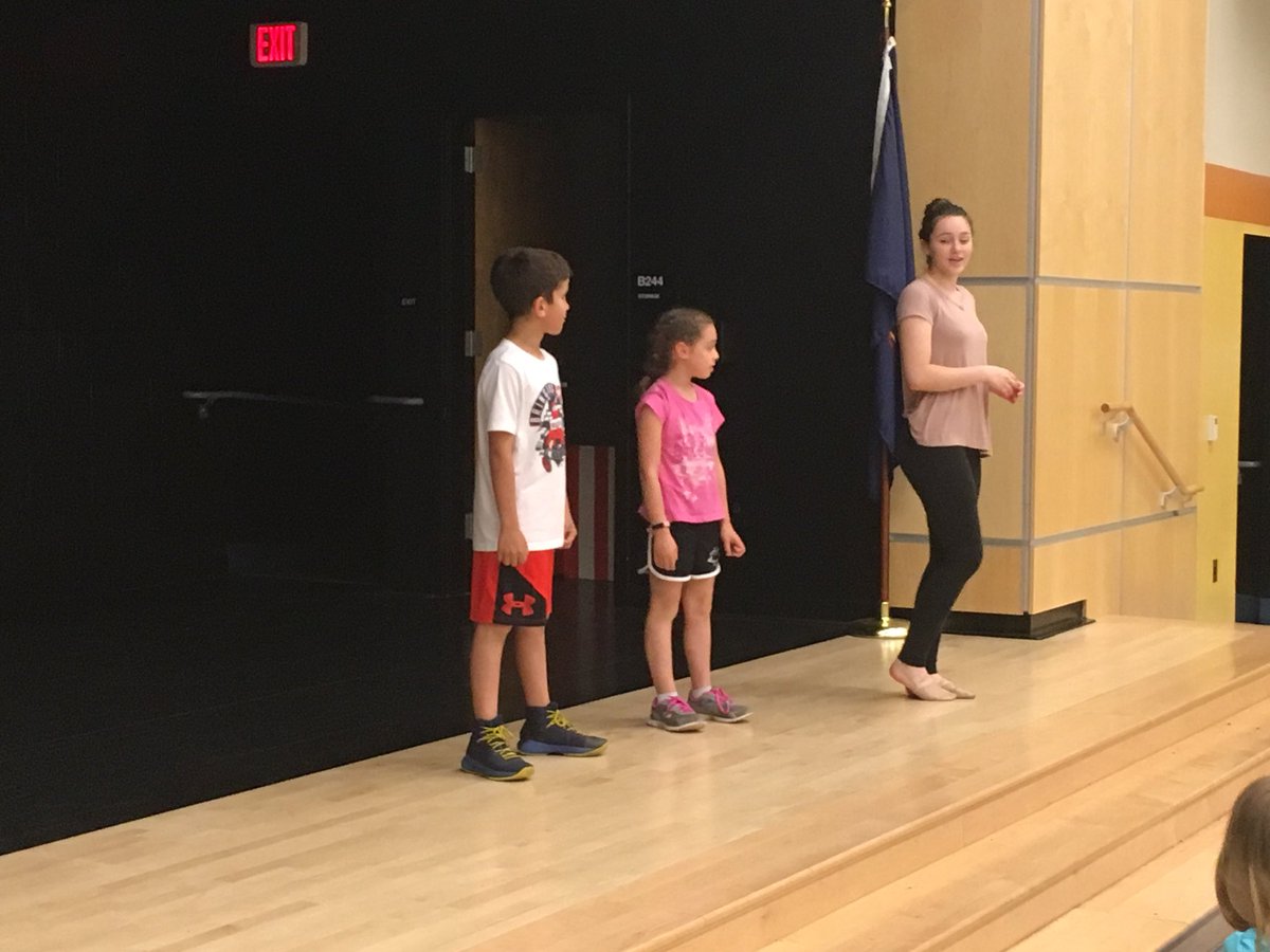 DiMantek's tweet photo. Career Presentations for third grade!  Great exposure to dance and owning your own business. #JSE180, #thirdgrade https://t.co/oUXq5XswMk