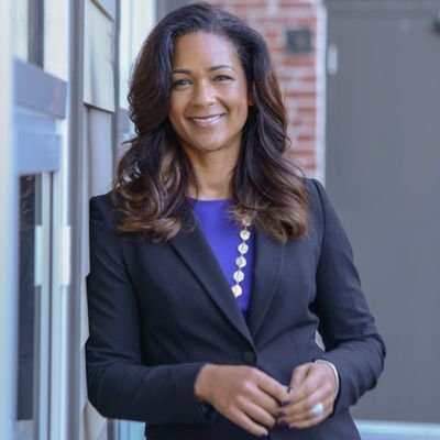 UrbanViewRadio's tweet photo. Coming up on the @karenhunter Show - @aimeeallison @DemocracyColor President 

#Formation4Abrams #PrimaryDay #10for2018 #2018Midterms https://t.co/8DTc7AA5Np @SXMPolitics 

Visit: https://t.co/PBLzdji6Cl #KarenRebels LIVE at 3PM ET @SXMUrbanView ch. 126 https://t.co/bfaI08N5a9