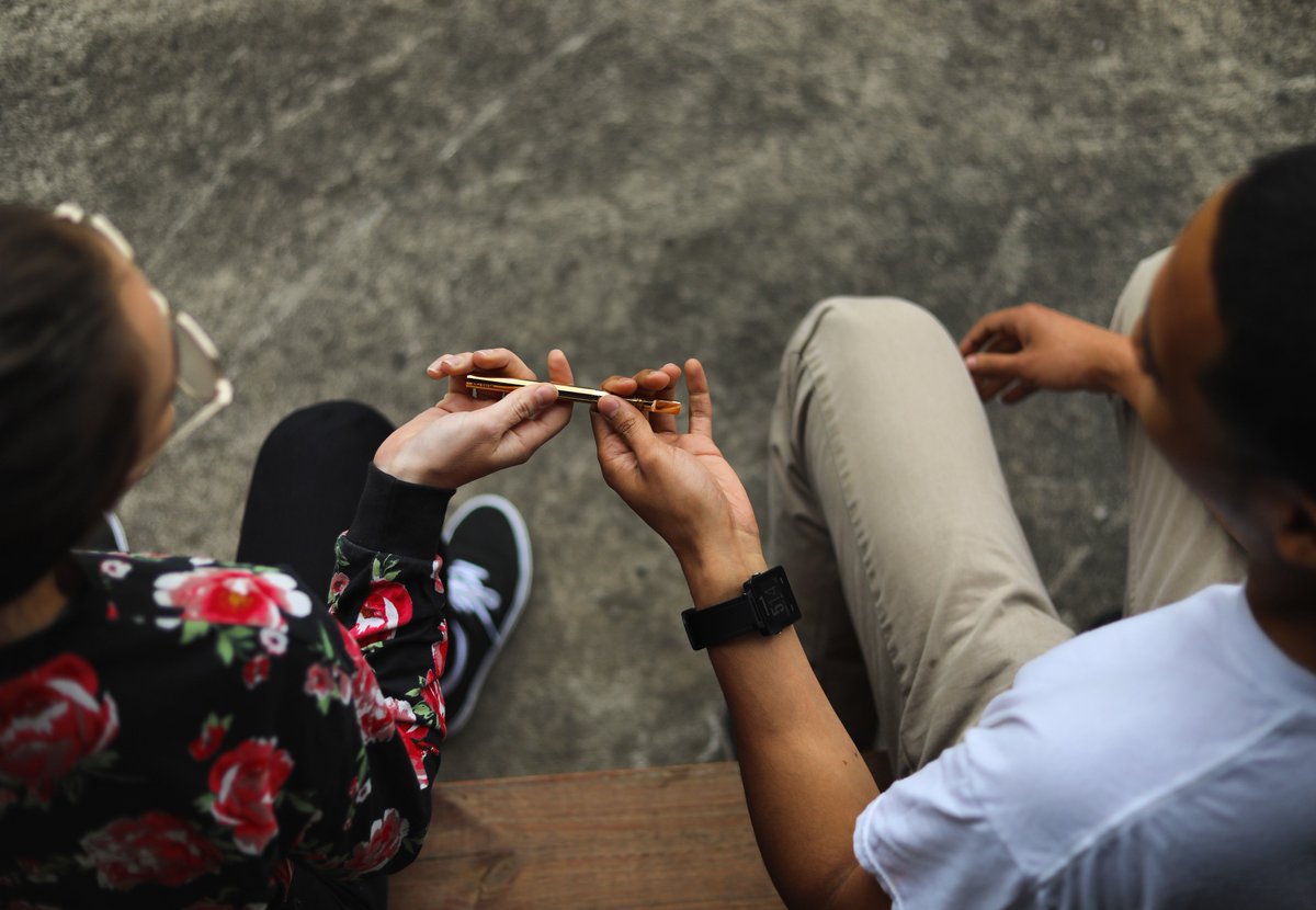 Let's elevate this conversation.  💨 #getgoldneoil #staygolden #cannabiscommunity