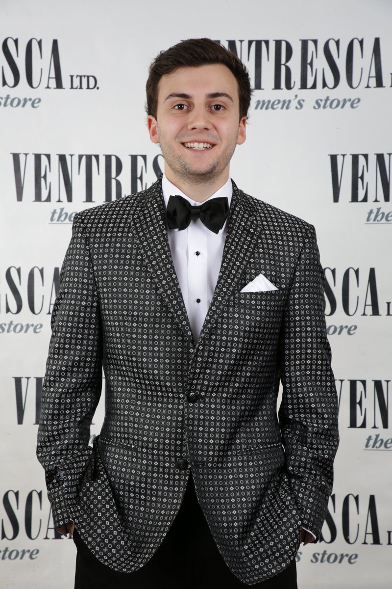 Ventrescaltd's tweet image. Still need a tux for prom? Ventresca Ltd has everything you need in-stock so you’ll look your best for the big night. Show this post and save $45! #prom #prom2018 #promtux #bestnightever #lookinggood #handsome #centralbucks