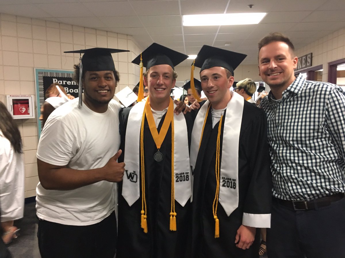 DaveStefanich's tweet photo. These are my guys....all grown up! https://t.co/66oBKUxMPz