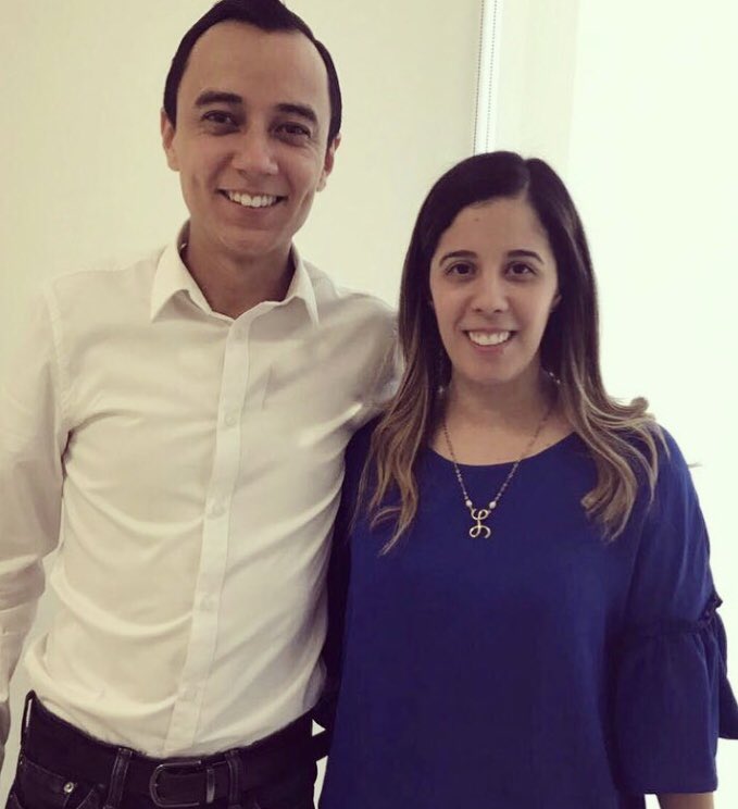 carlosaolguin's tweet photo. Miss @loreglz HBD 🎉 Celébralo a lo grande. Abrazo enorme y que sea un día lleno de éxitos ☝🏻😎 https://t.co/kNQyTWGRa2
