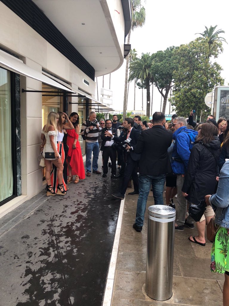 Rubeeykelly's tweet photo. Me totally loving it walking round Cannes film festival getting papped pretending I was a superstar, fake it till you make it honey x https://t.co/INfhKJeT10