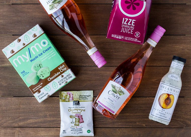 DelishLilBites's tweet photo. Love, love, love the Cavit Rosé, @MyMo_Mochi , &amp; all the other products that came in the Cool Cocktails &amp; Fresh Foods box from the @BabbleBoxxTeam! #ad #MyMoMochiIceCream #HowDoYouMyMo #ThisIsMyMo #BBSpringCool
More Info: https://t.co/aN8isrEhON https://t.co/jytYWKDdlB