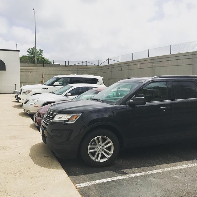 Free parking can’t be beat! Fun changes coming soon to some of our private offices! #studiocowork ift.tt/2kf9CaI Free parking can’t be beat! Fun changes coming soon to some of our private offices! #studiocowork Free parking can’t be beat! Fun changes coming soon to som…