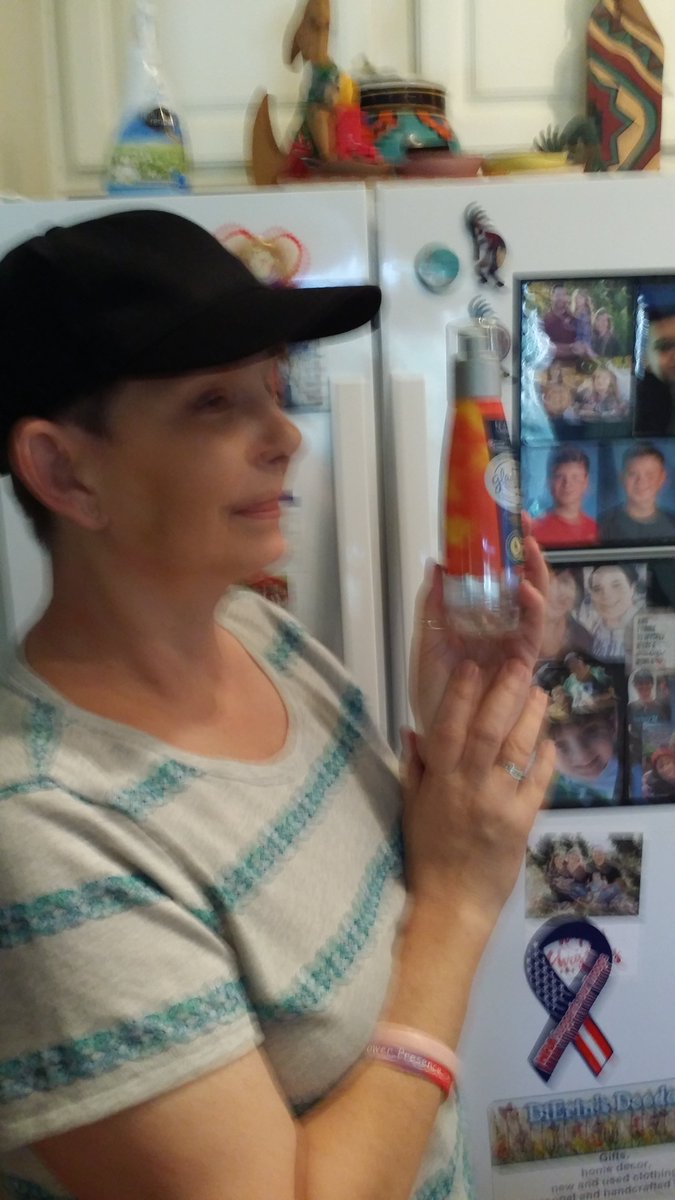 daintyone's tweet photo. I love using my Glade Fine Fragrance Mist in the kitchen, because it takes away all the different food smells and you just smell one great scent ! 
GotItFree, @Glade https://t.co/fnroFjatd7